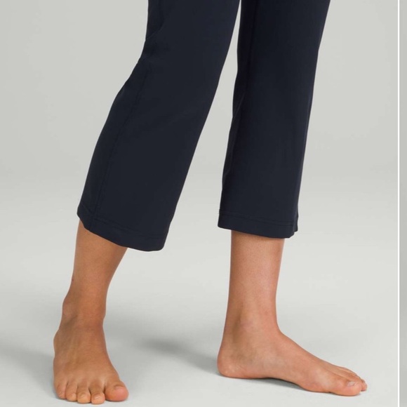 lululemon athletica Dark Blue Crop 23” Leggings - Picture 3 of 6